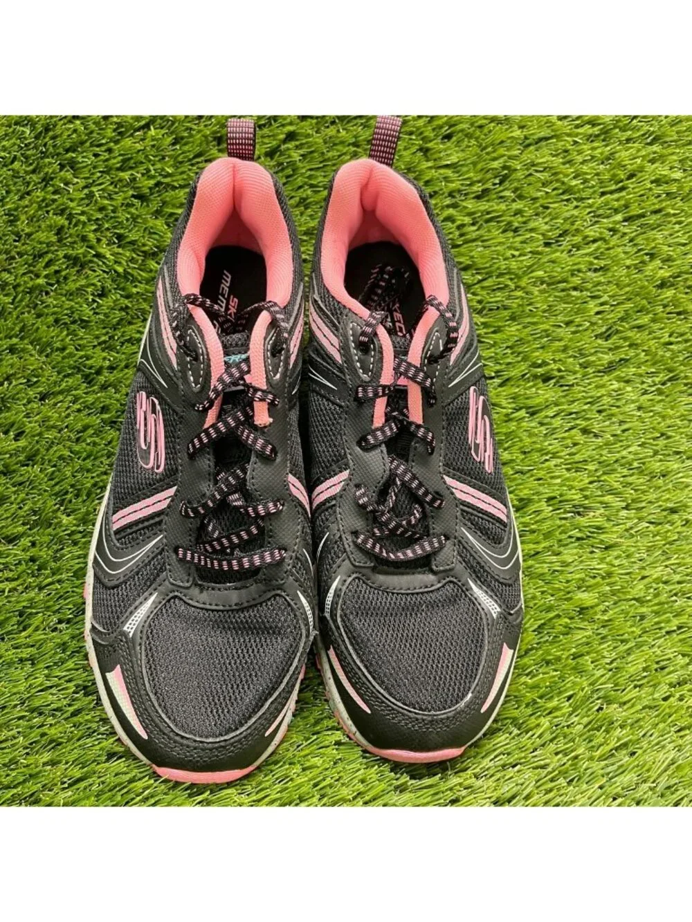 Skechers Hillcrest Vast Adventure Women Size 8 Black Pink Running Shoes Sneakers